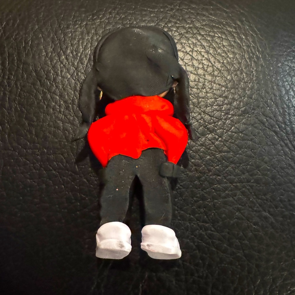 Hand Crafted Clay Figurines/ size 2.5/in - Picture 2 of 2